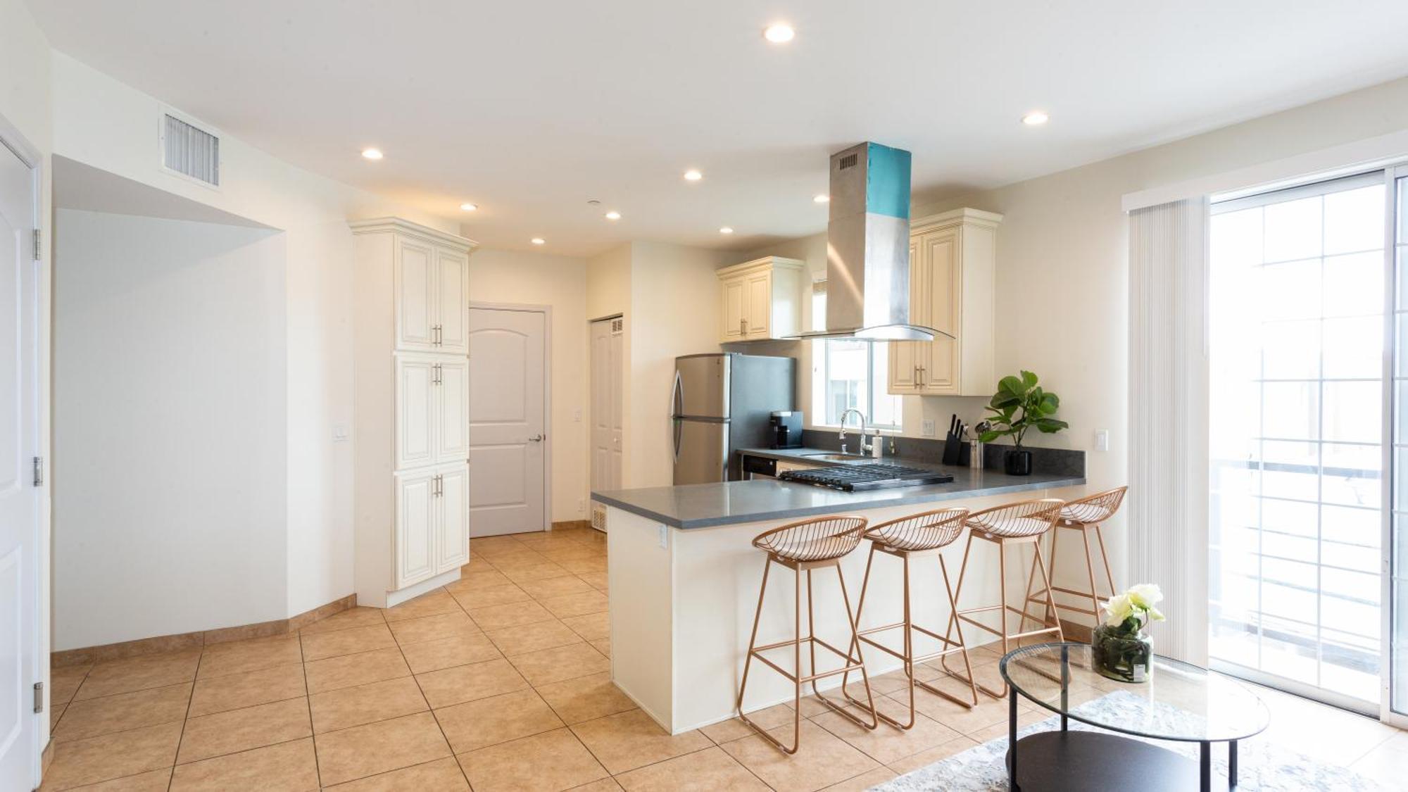 لوس أنجلوس Three-Bedroom Hollywood Condo المظهر الخارجي الصورة