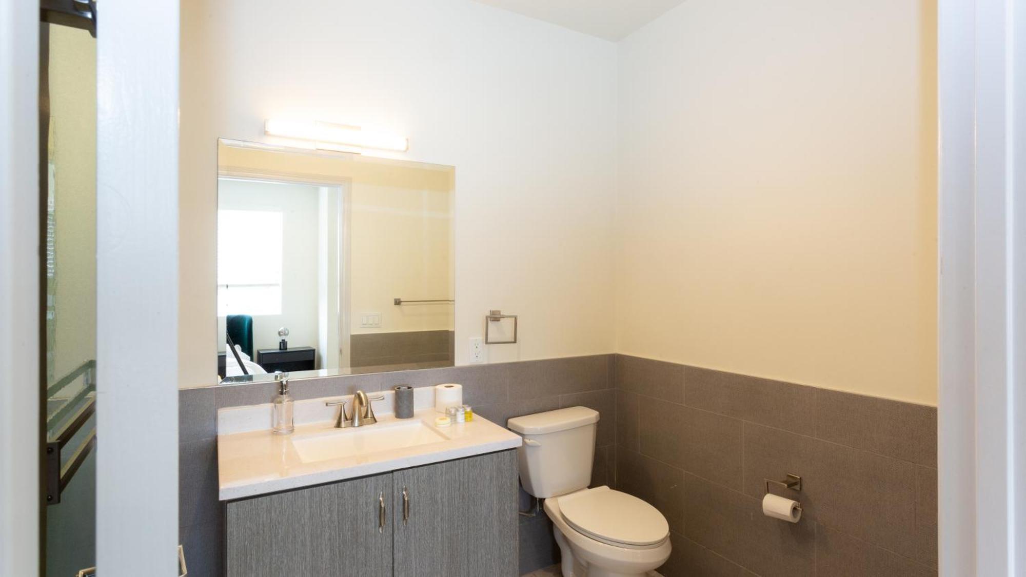 لوس أنجلوس Three-Bedroom Hollywood Condo المظهر الخارجي الصورة